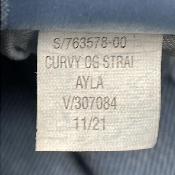 NWT Old Navy High Rise Curvy O.G. Straight Secret Smooth Pockets Jeans 24 - Picture 16 of 16